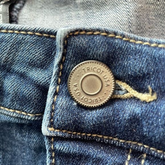 Tricot | DISTRESSED JEANS SIZE 2X - Picture 6 of 8